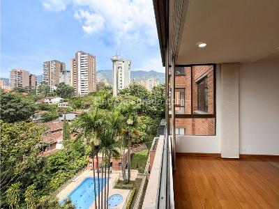 Apartamento de 4 alcobas en venta en El Poblado, Medellín, 220 m² · foto 3 de 20