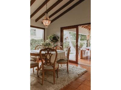 Casa de 5 alcobas en venta en El Poblado, Medellín, 350 m² · foto 7 de 18