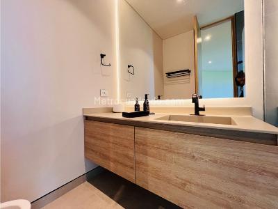 Apartamento en venta en El Poblado, Medellín · foto 18 de 20