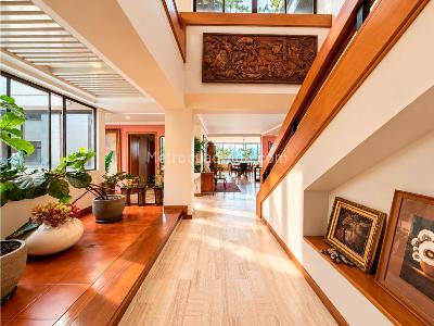 Apartamento de 5 alcobas en venta en El Poblado, Medellín, 477 m² · foto 4 de 20