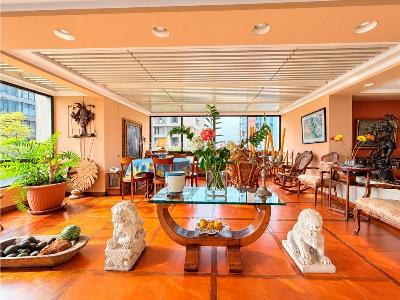 Apartamento de 5 alcobas en venta en El Poblado, Medellín, 477 m² · foto 6 de 20