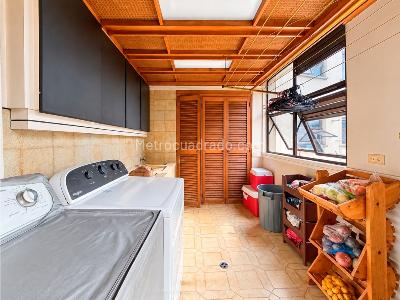 Apartamento de 5 alcobas en venta en El Poblado, Medellín, 477 m² · foto 10 de 20
