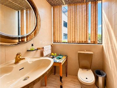 Apartamento de 5 alcobas en venta en El Poblado, Medellín, 477 m² · foto 13 de 20