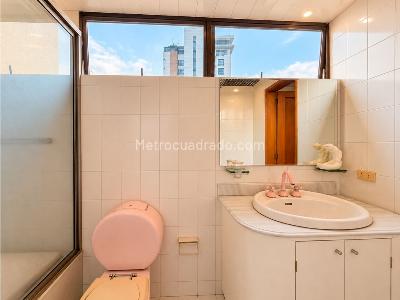 Apartamento de 5 alcobas en venta en El Poblado, Medellín, 477 m² · foto 15 de 20