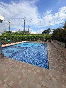Apartamento de 4 alcobas en venta en Ciudad Jardin, Cali, 188 m² · foto 14 de 17