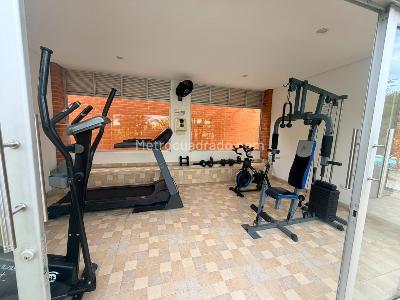 Apartamento de 4 alcobas en venta en Ciudad Jardin, Cali, 188 m² · foto 17 de 17