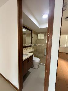 Apartamento de 2 alcobas en venta en Bochalema, Cali, 75 m² · foto 6 de 12