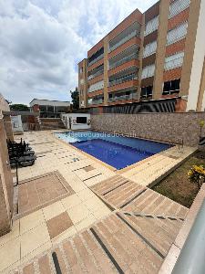 Apartamento de 4 alcobas en venta en Parcelaciones Pance, Cali, 134 m² · foto 4 de 17