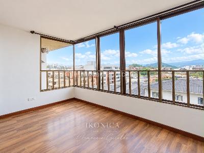 Apartamento de 2 alcobas en venta en Nuevo Versalles, Manizales, 58 m² · foto 3 de 13