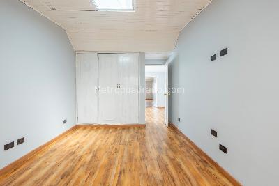 Casa de 4 alcobas en venta en Santa Paula, Bogotá, 285 m² · foto 19 de 20