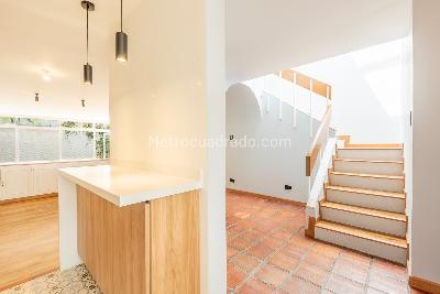 Casa de 4 alcobas en venta en Santa Paula, Bogotá, 285 m² · foto 5 de 20