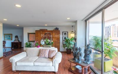 Apartamento de 3 alcobas en venta en Reserva De Gratamira, Bogotá, 160 m² · foto 10 de 20