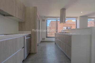 Apartamento en venta en San Patricio, Bogotá · foto 3 de 20