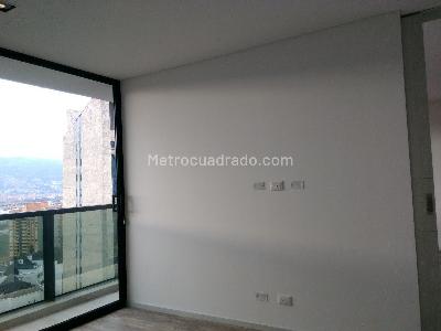 Apartaestudio en arriendo en El Castillo, Medellín, 65 m² · foto 4 de 16
