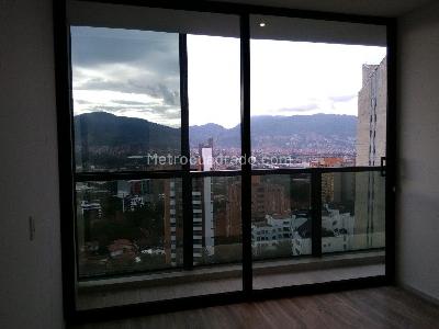 Apartaestudio en arriendo en El Castillo, Medellín, 65 m² · foto 5 de 16