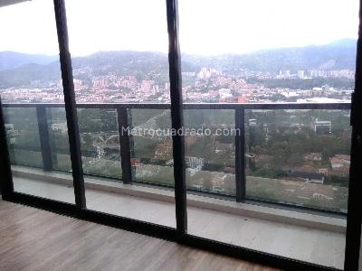 Apartaestudio en arriendo en El Castillo, Medellín, 65 m² · foto 6 de 16