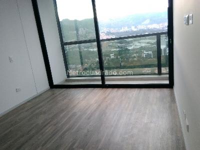 Apartaestudio en arriendo en El Castillo, Medellín, 65 m² · foto 9 de 16
