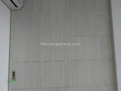 Apartaestudio en arriendo en El Castillo, Medellín, 65 m² · foto 12 de 16