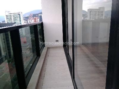 Apartaestudio en arriendo en El Castillo, Medellín, 65 m² · foto 15 de 16