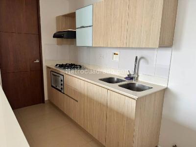 Apartaestudio en arriendo en Los Balsos N, Medellín, 68 m² · foto 3 de 13