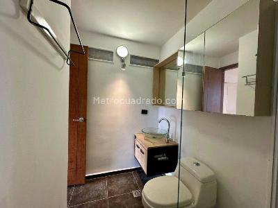 Apartaestudio en arriendo en Los Balsos N, Medellín, 70 m² · foto 11 de 18