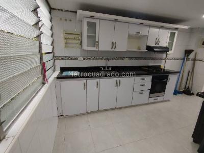Apartamento de 3 alcobas en arriendo en Unidad Residencial Jorge Robledo, Medellín, 90 m² · foto 4 de 16