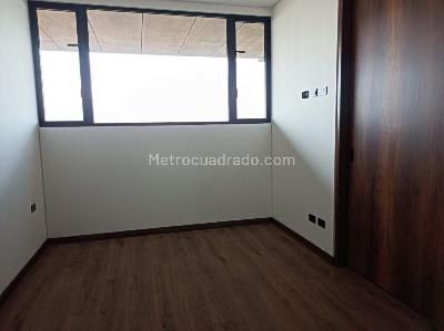 Apartamento de 2 alcobas en arriendo en Asomadera 1, Medellín, 98 m² · foto 9 de 18