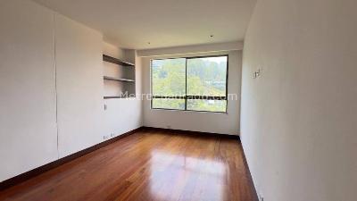 Apartamento de 3 alcobas en arriendo en Villa Turbay, Medellín, 236 m² · foto 14 de 20