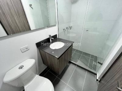 Apartamento en arriendo en Buenos Aires, Medellín · foto 11 de 14