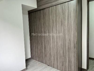 Apartamento en arriendo en Buenos Aires, Medellín · foto 8 de 14