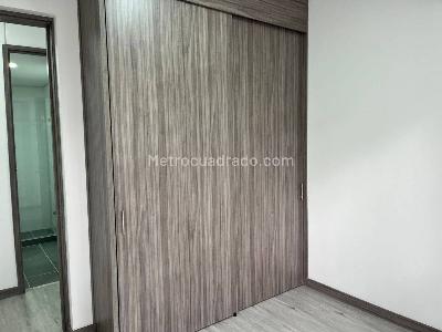 Apartamento en arriendo en Buenos Aires, Medellín · foto 9 de 14