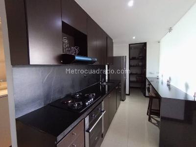 Apartamento de 2 alcobas en arriendo en El Tesoro, Medellín, 145 m² · foto 6 de 20