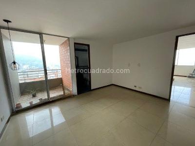 Apartamento de 3 alcobas en arriendo en Los Balsos Ii, Medellín, 140 m² · foto 4 de 20