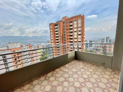 Apartamento de 3 alcobas en arriendo en Los Balsos Ii, Medellín, 140 m² · foto 17 de 20