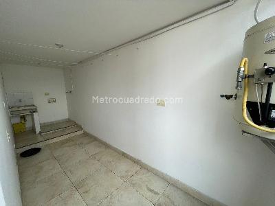 Apartamento de 3 alcobas en arriendo en Los Balsos Ii, Medellín, 140 m² · foto 19 de 20