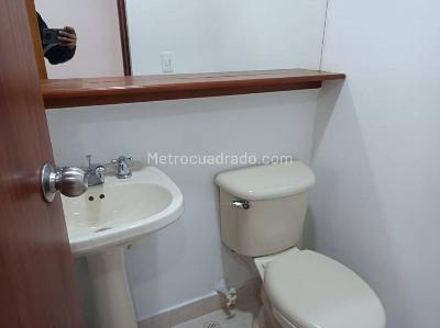 Apartamento de 3 alcobas en arriendo en Los Balsos Ii, Medellín, 120 m² · foto 14 de 20