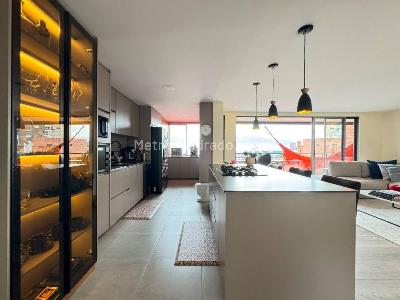 Apartamento en arriendo en El Tesoro, Medellín · foto 8 de 20