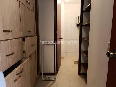 Apartamento en arriendo en La Florida, Medellín · foto 13 de 19