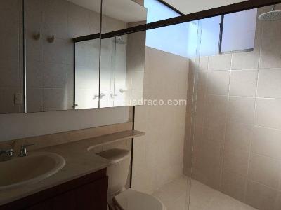 Apartamento en arriendo en La Florida, Medellín · foto 15 de 19