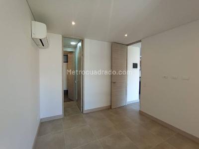 Apartamento de 2 alcobas en arriendo en Los Balsos N, Medellín, 89 m² · foto 9 de 18