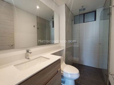 Apartamento de 2 alcobas en arriendo en Los Balsos N, Medellín, 89 m² · foto 12 de 18