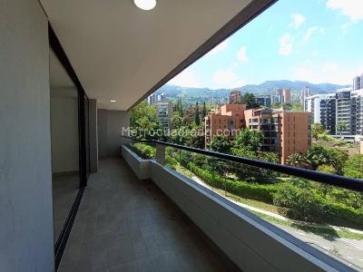 Apartamento de 2 alcobas en arriendo en Los Balsos N, Medellín, 89 m² · foto 16 de 18