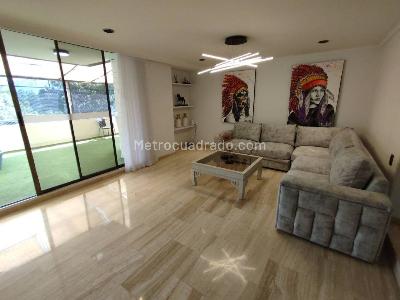 Apartamento de 4 alcobas en arriendo en El Castillo, Medellín, 365 m² · foto 2 de 20