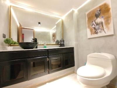 Apartamento de 4 alcobas en arriendo en El Castillo, Medellín, 365 m² · foto 18 de 20