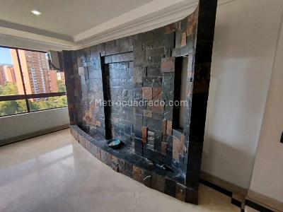 Apartamento en arriendo en Los Naranjos, Medellín · foto 4 de 20