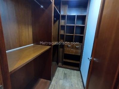 Apartamento en arriendo en Los Naranjos, Medellín · foto 13 de 20