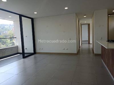Apartamento de 3 alcobas en arriendo en El Tesoro, Medellín, 128 m² · foto 3 de 20