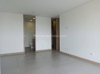 Apartamento de 3 alcobas en arriendo en El Tesoro, Medellín, 128 m² · foto 13 de 20