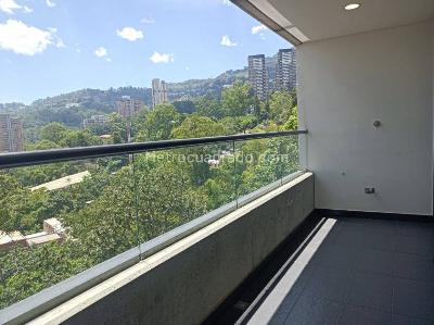 Apartamento de 3 alcobas en arriendo en El Tesoro, Medellín, 128 m² · foto 19 de 20