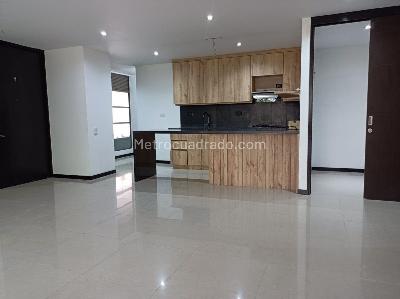 Apartamento de 3 alcobas en arriendo en El Tesoro, Medellín, 137 m² · foto 3 de 20